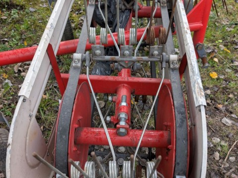 OGŁOSZENIE O SPRZEDAŻY MASZYN I URZĄDZEŃ 